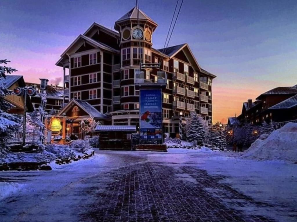 סנואושו Enjoy The Long Range View, Ski In N Out Top Of The Mountain Condo מראה חיצוני תמונה